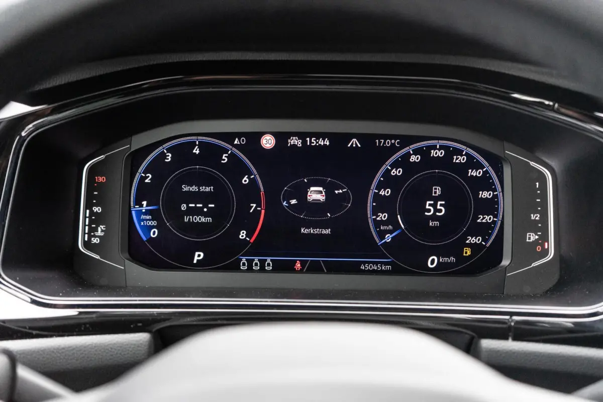 1.5 TSI R-Line Pano / Beats / IQ