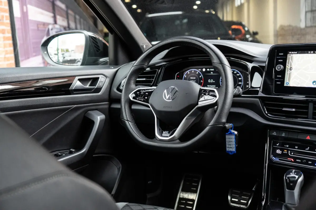 1.5 TSI R-Line Pano / Beats / IQ