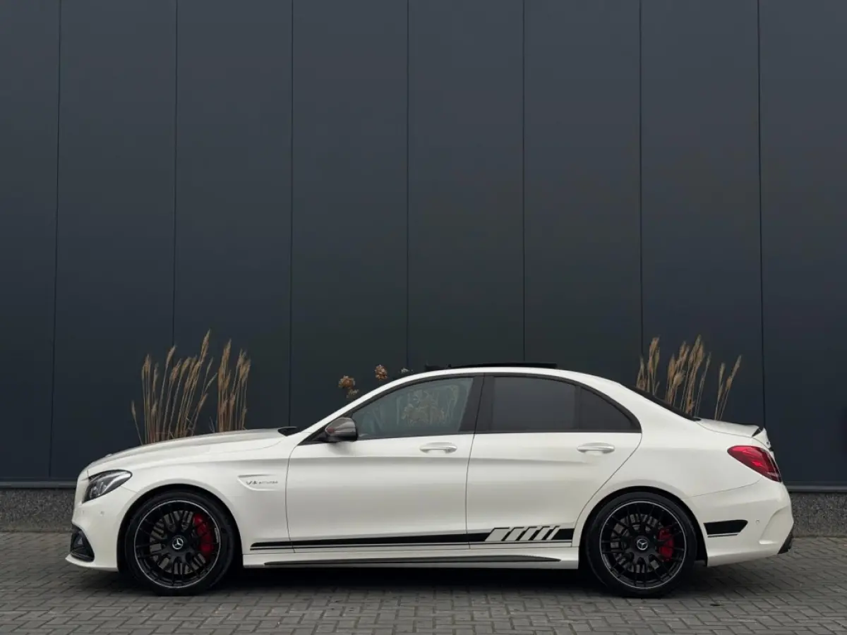 AMG 63 S Edition 1 FULL PANO NAVI CAMERA LEDER MM SEATS