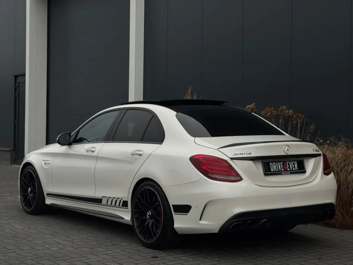 AMG 63 S Edition 1 FULL PANO NAVI CAMERA LEDER MM SEATS