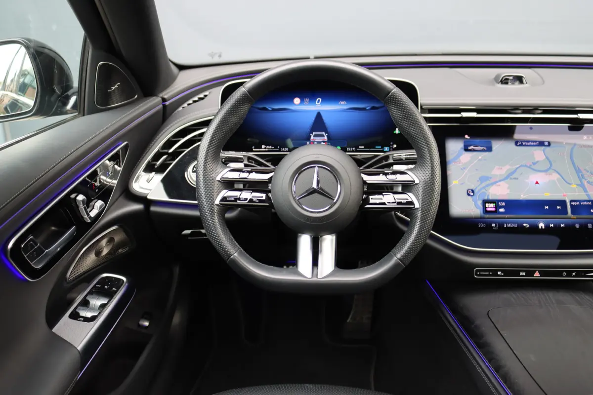 200 AMG Line | Hyperscreen | Distronic | Panoramadak | Stoelventilatie | Burmester | Surround Camera | Digital Light | Exclusiefpakket | Keyless Go |