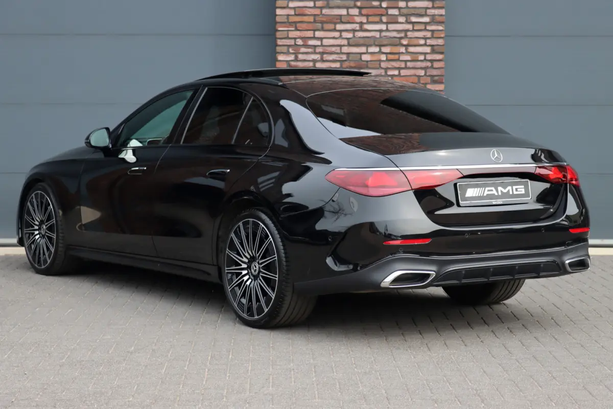200 AMG Line | Hyperscreen | Distronic | Panoramadak | Stoelventilatie | Burmester | Surround Camera | Digital Light | Exclusiefpakket | Keyless Go |