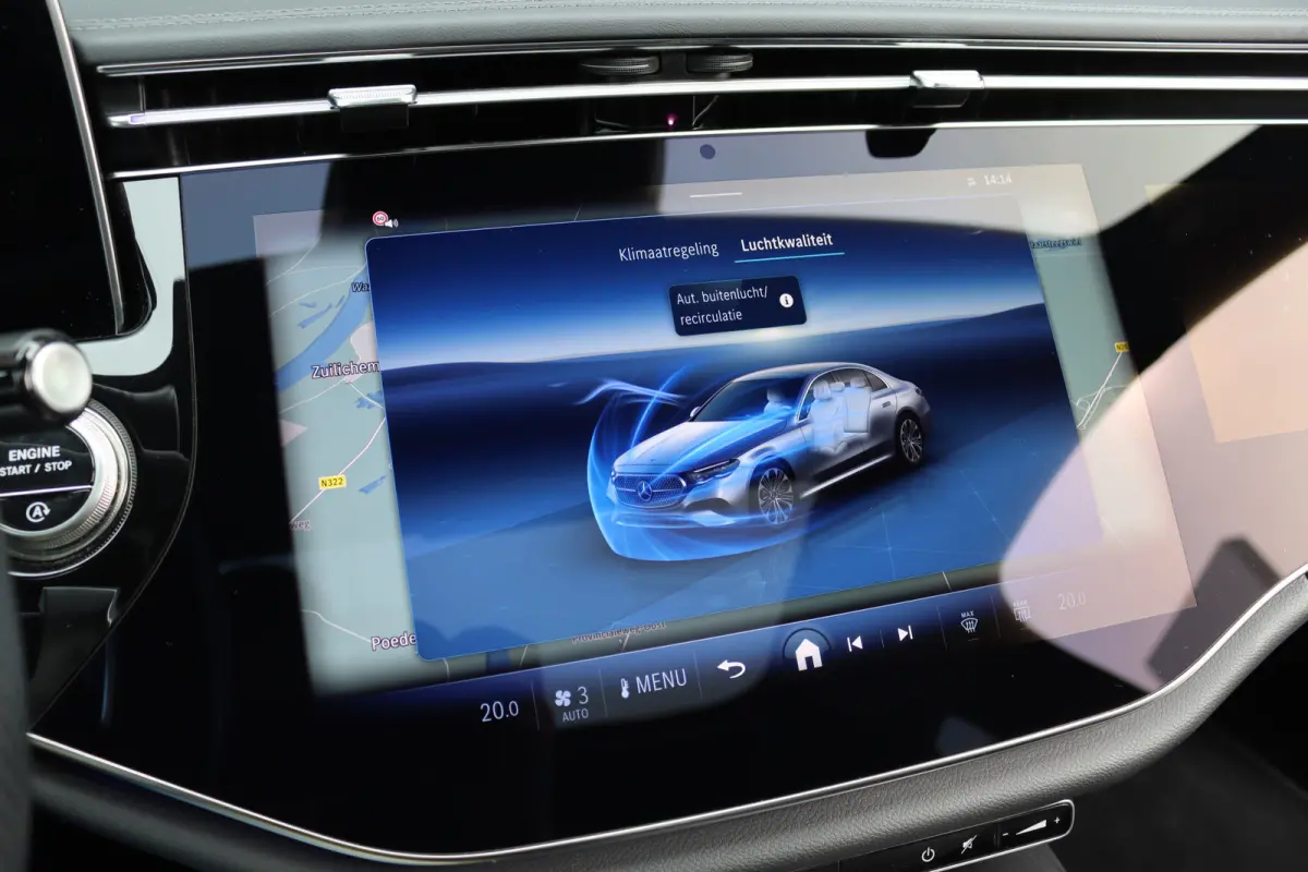 200 AMG Line | Hyperscreen | Distronic | Panoramadak | Stoelventilatie | Burmester | Surround Camera | Digital Light | Exclusiefpakket | Keyless Go |