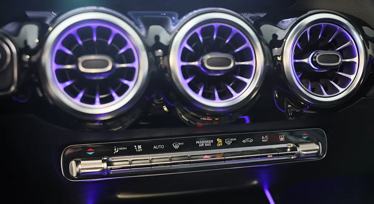 250 e AMG Line / AUT / Acc / Memory / Head Up / Burmester / Elek Stoelen / Carbon / Open Pano / Led / Pdc