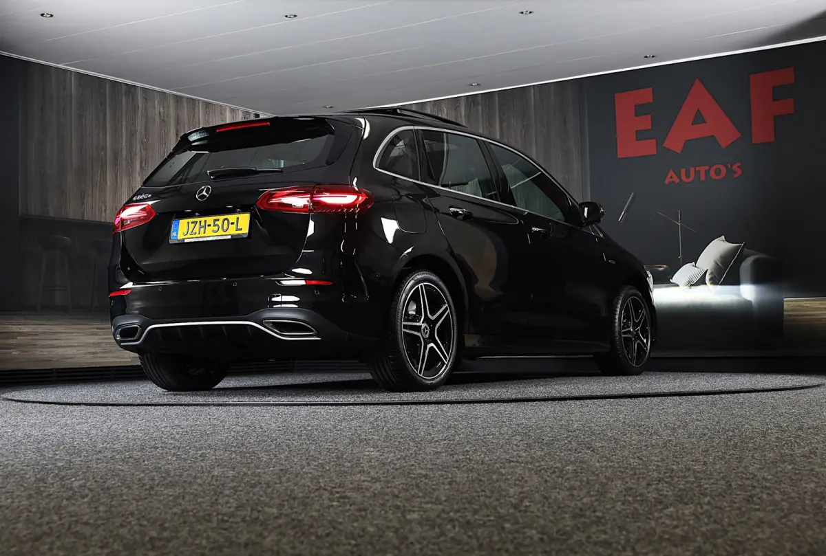 250 e AMG Line / AUT / Acc / Memory / Head Up / Burmester / Elek Stoelen / Carbon / Open Pano / Led / Pdc