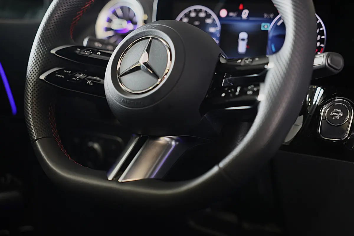 250 e AMG Line / AUT / Acc / Memory / Head Up / Burmester / Elek Stoelen / Carbon / Open Pano / Led / Pdc