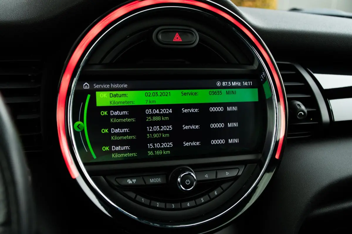 Mini 1.5 John Cooper Works | Pano | DAB | Camera