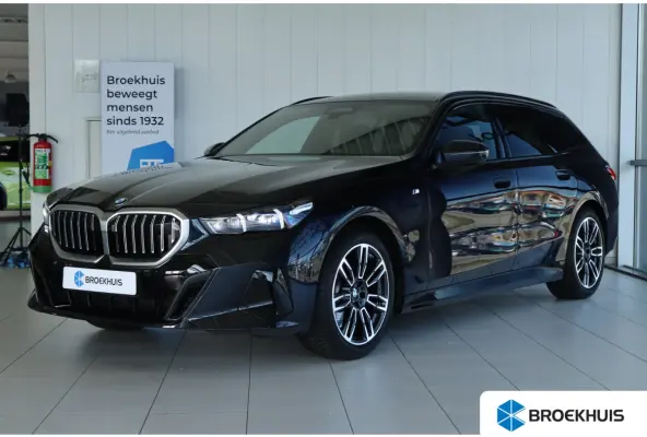 520i M-SPORT ''OP AFSPRAAK'' | Adapt. Cruise | Stoelventilatie | Harman & Kardon | Pano | HUD | 360 Camera | Memory | Carbon |