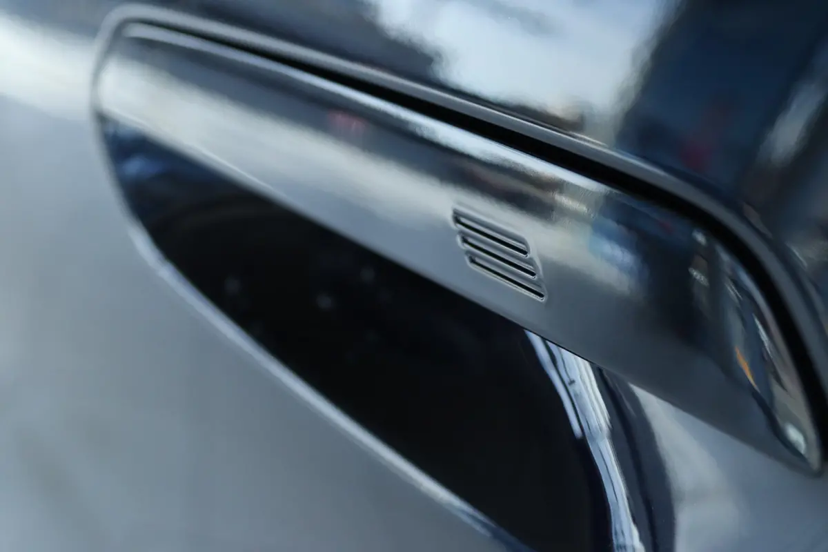 520i M-SPORT | Adapt. Cruise | Stoelventilatie | Harman & Kardon | Pano | HUD | 360 Camera | Memory | Carbon |