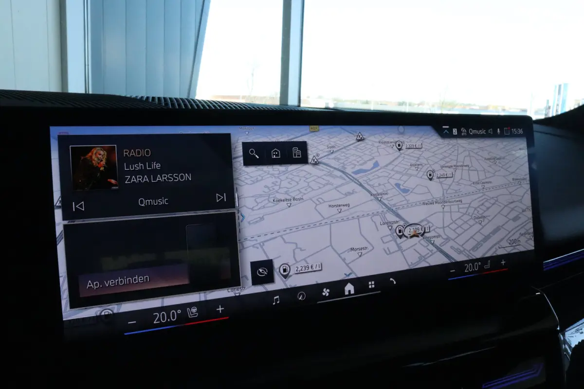 520i M-SPORT | Adapt. Cruise | Stoelventilatie | Harman & Kardon | Pano | HUD | 360 Camera | Memory | Carbon |