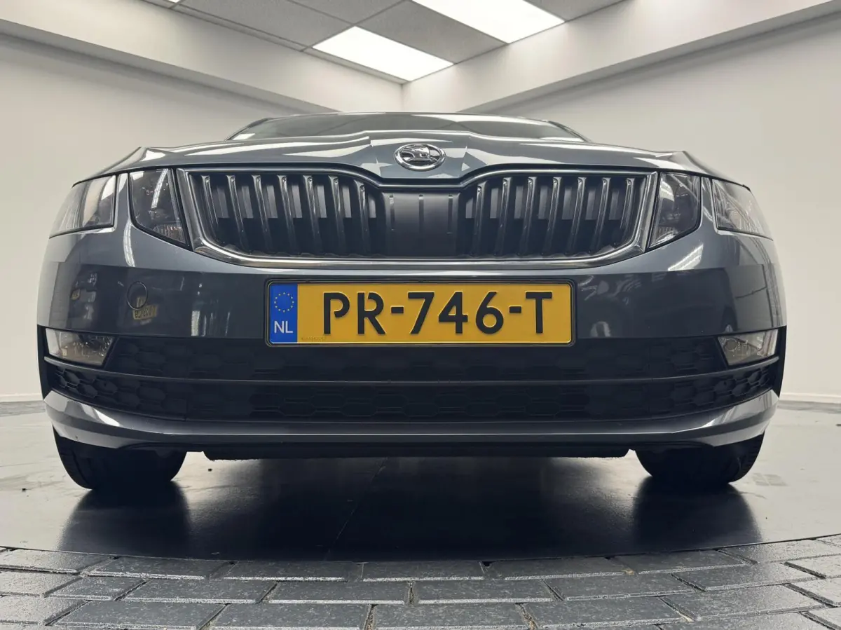 1.0 TSi Greentech Automaat-Trekhaak-Navigatie-Cr.contr-Clima-Carplay-Parkeersensoren-Lm16''velgen