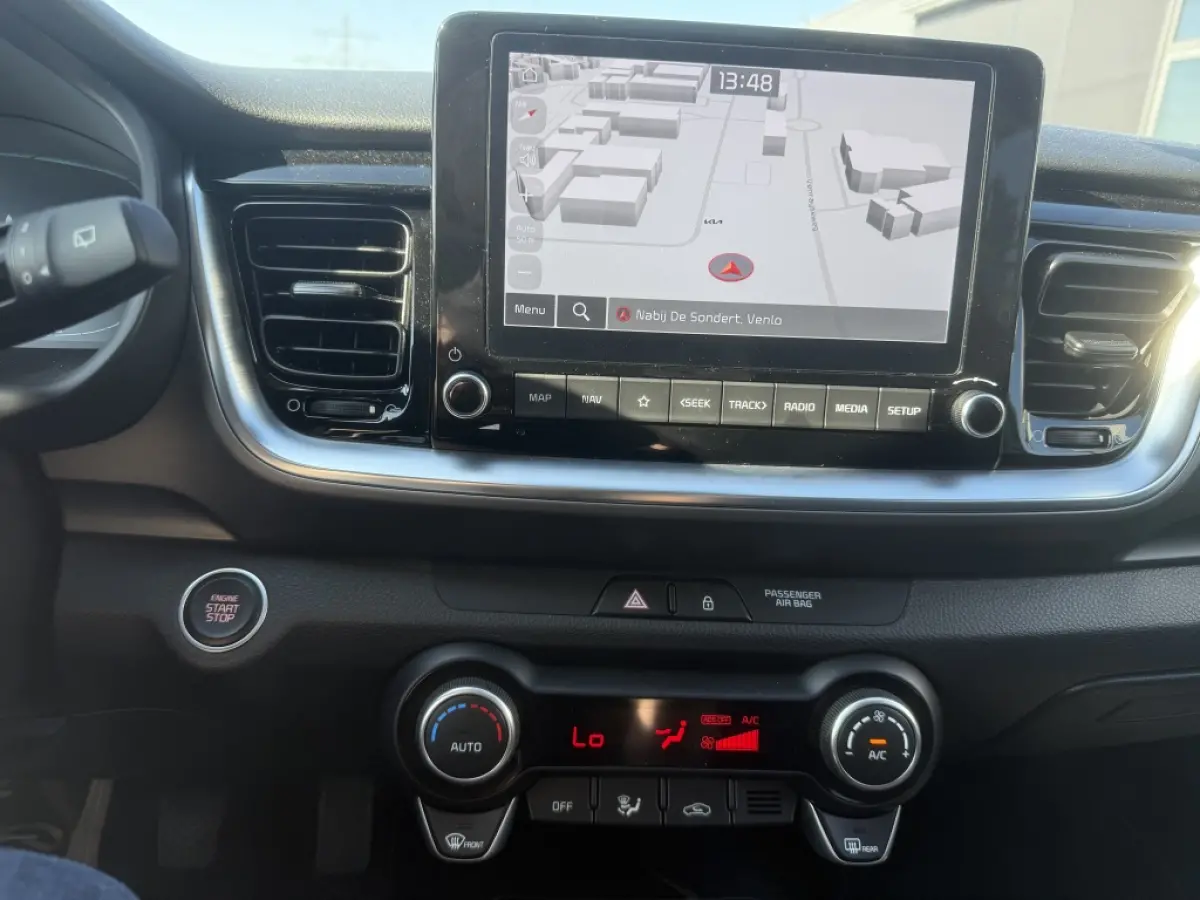 1.0 T-GDi MHEV DynamicPlusLine NAVI + CAMERA Stoel + Stuurverw.