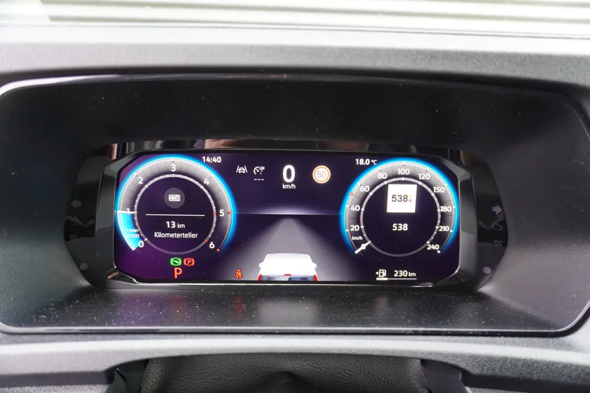 122pk Automaat Style Apple Carplay Digitaal dashboard Navigatie ACC Cruise control 17" Velgen Parkeersensoren