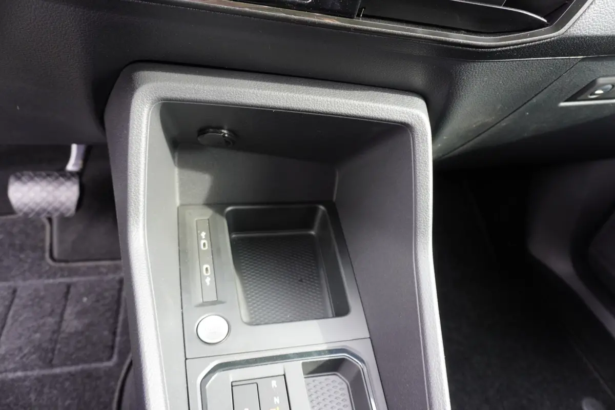 122pk Automaat Style Apple Carplay Digitaal dashboard Navigatie ACC Cruise control 17" Velgen Parkeersensoren