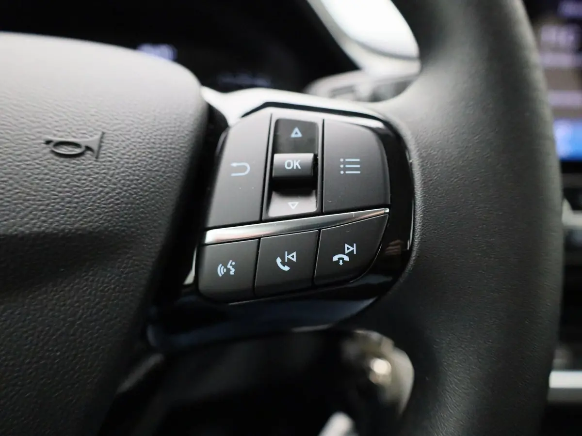1.0 EcoBoost Connected | Apple Carplay & Android Auto | Cruise Control | LED Koplampen | 16'' LMV |