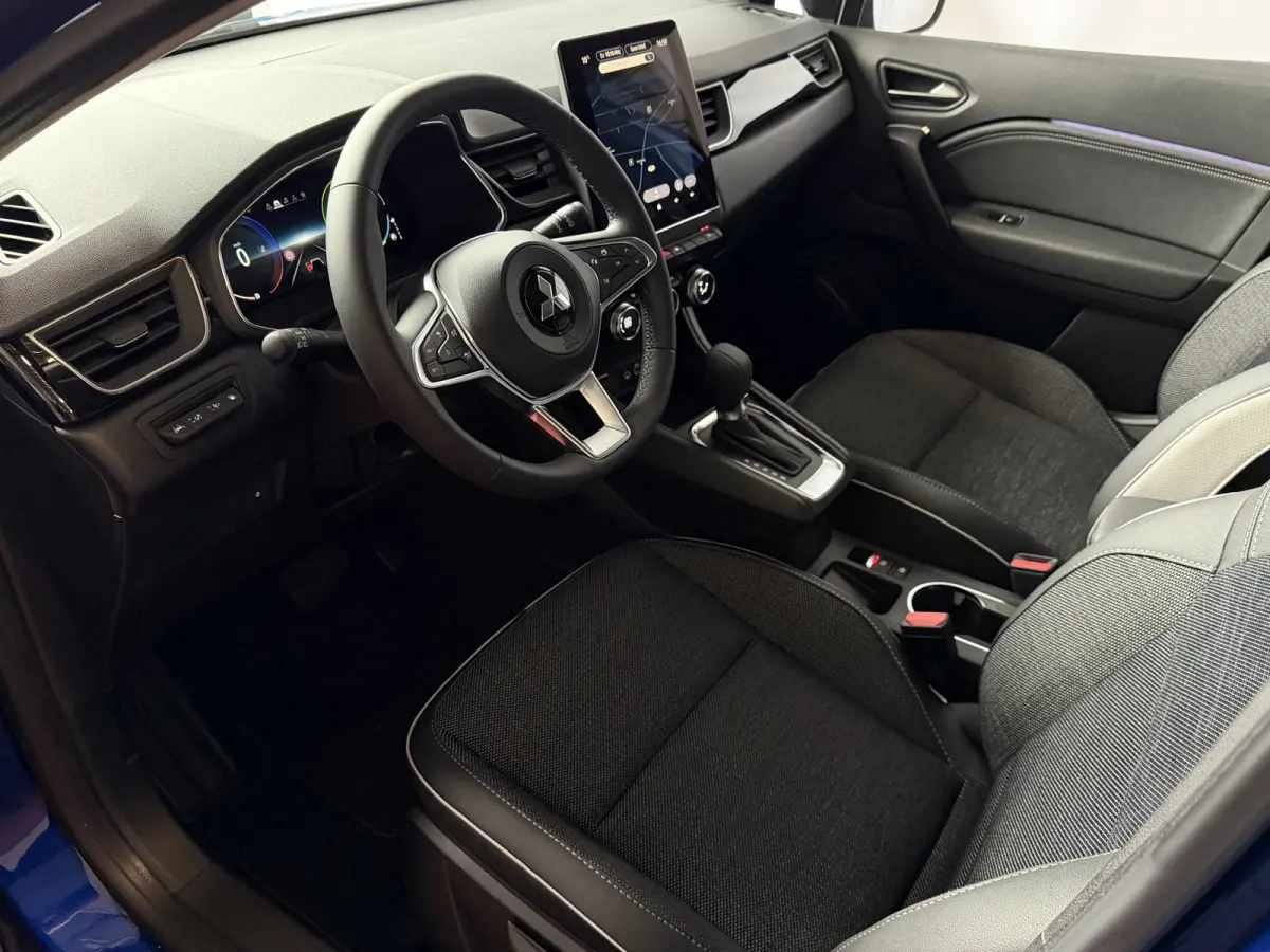 1.6 PHEV AT INTENSE+ NW AUTO / CAMERA / NAVI LED STOEL + STUUR VERW PLUG IN HYBRID