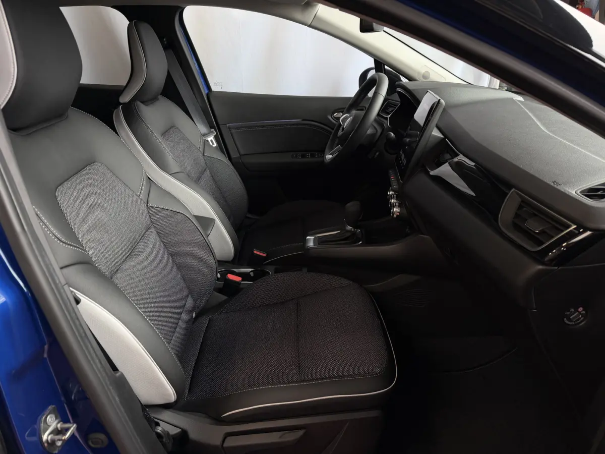 1.6 PHEV AT INTENSE+ NW AUTO / CAMERA / NAVI LED STOEL + STUUR VERW PLUG IN HYBRID