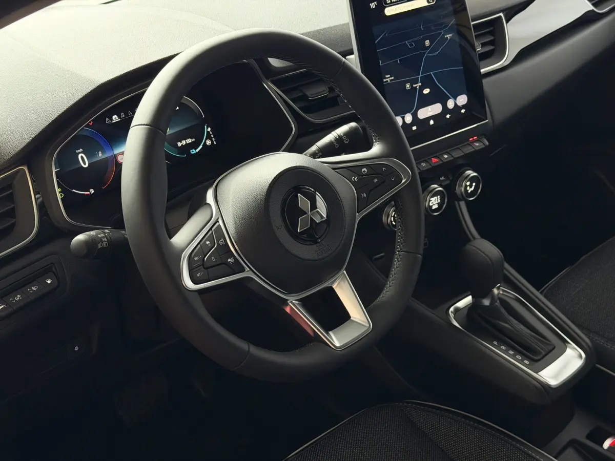 1.6 PHEV AT INTENSE+ NW AUTO / CAMERA / NAVI LED STOEL + STUUR VERW PLUG IN HYBRID
