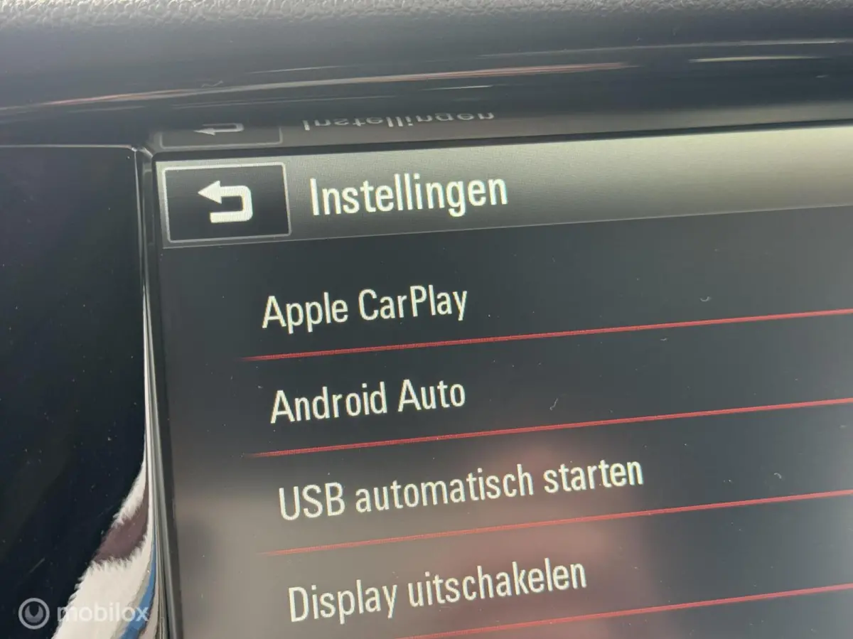 1.0 | Parkeersensoren | Carplay | LED|Cruise