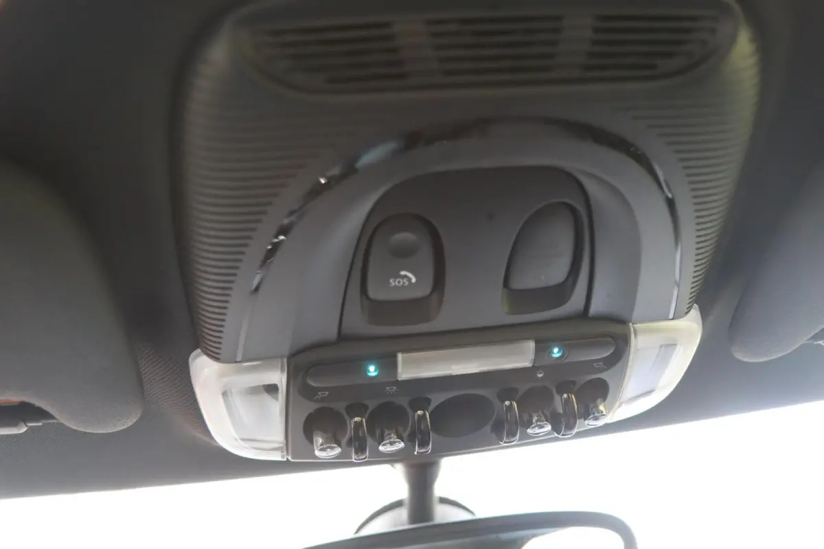 1.5 Automaat 136PK 🚗 | 29DKM 📉 | JCW Velgen 🛞 | CarPlay 📱 | Leder 🛋️ | 1e eigenaar