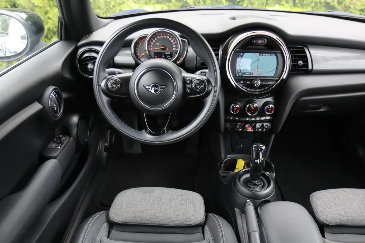 1.5 Automaat 136PK 🚗 | 29DKM 📉 | JCW Velgen 🛞 | CarPlay 📱 | Leder 🛋️ | 1e eigenaar