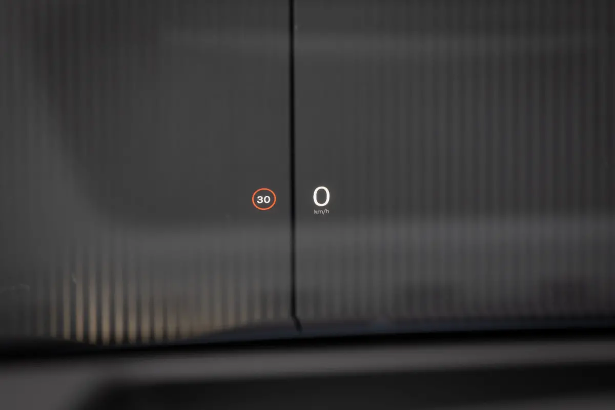 Single Motor Ext. R. Ultra Launch Edition 92 kWh 22" | Pilot Assist | Climate | Bowers & Wilkins | Luchtvering | Trekhaak | Geventileerde Massagestoelen | Head-up | Panoramadak| | 3D Camera 