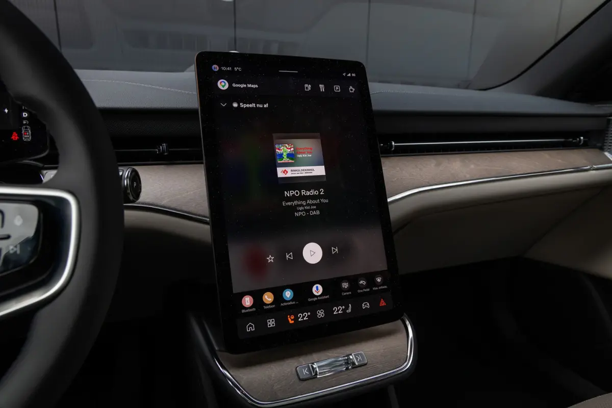 Single Motor Ext. R. Ultra Launch Edition 92 kWh 22" | Pilot Assist | Climate | Bowers & Wilkins | Luchtvering | Trekhaak | Geventileerde Massagestoelen | Head-up | Panoramadak| | 3D Camera 