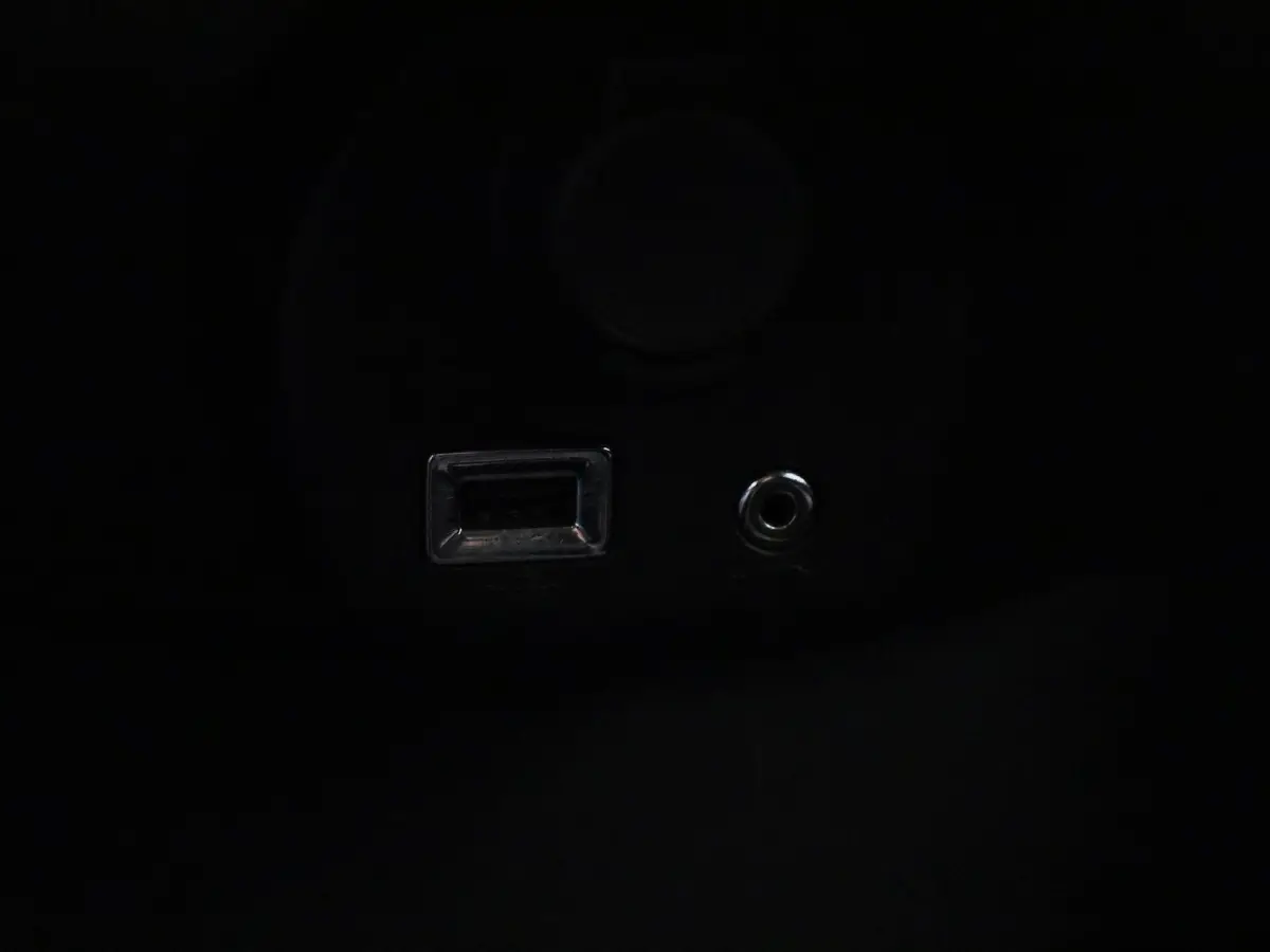 1.0 12V E-VTI 68PK 5DR | Airconditioning | Bluetooth |