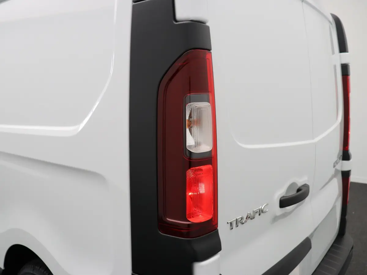 2.0 Blue dCi 110pk T30 L2H1 Start | Prijs incl. bpm / ex. btw | Nieuw te bestellen |