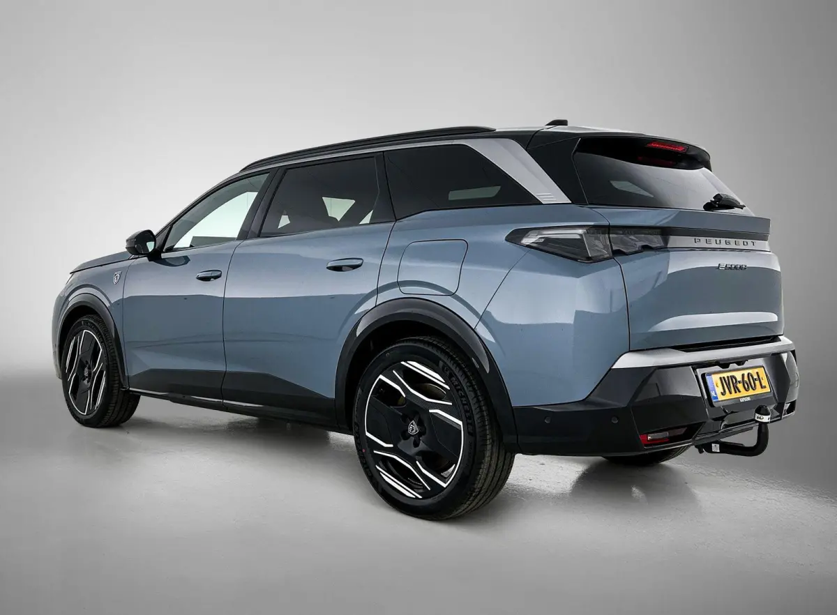 GT Avantage 73 kWh 210pk Automaat | 8 JAAR GARANTIE | Trekhaak | 360 Camera | Elektrische Achterklep | Alcantara Bekleding | Navigatie | Climate Control | Adaptieve Cruise Control | Full-LED