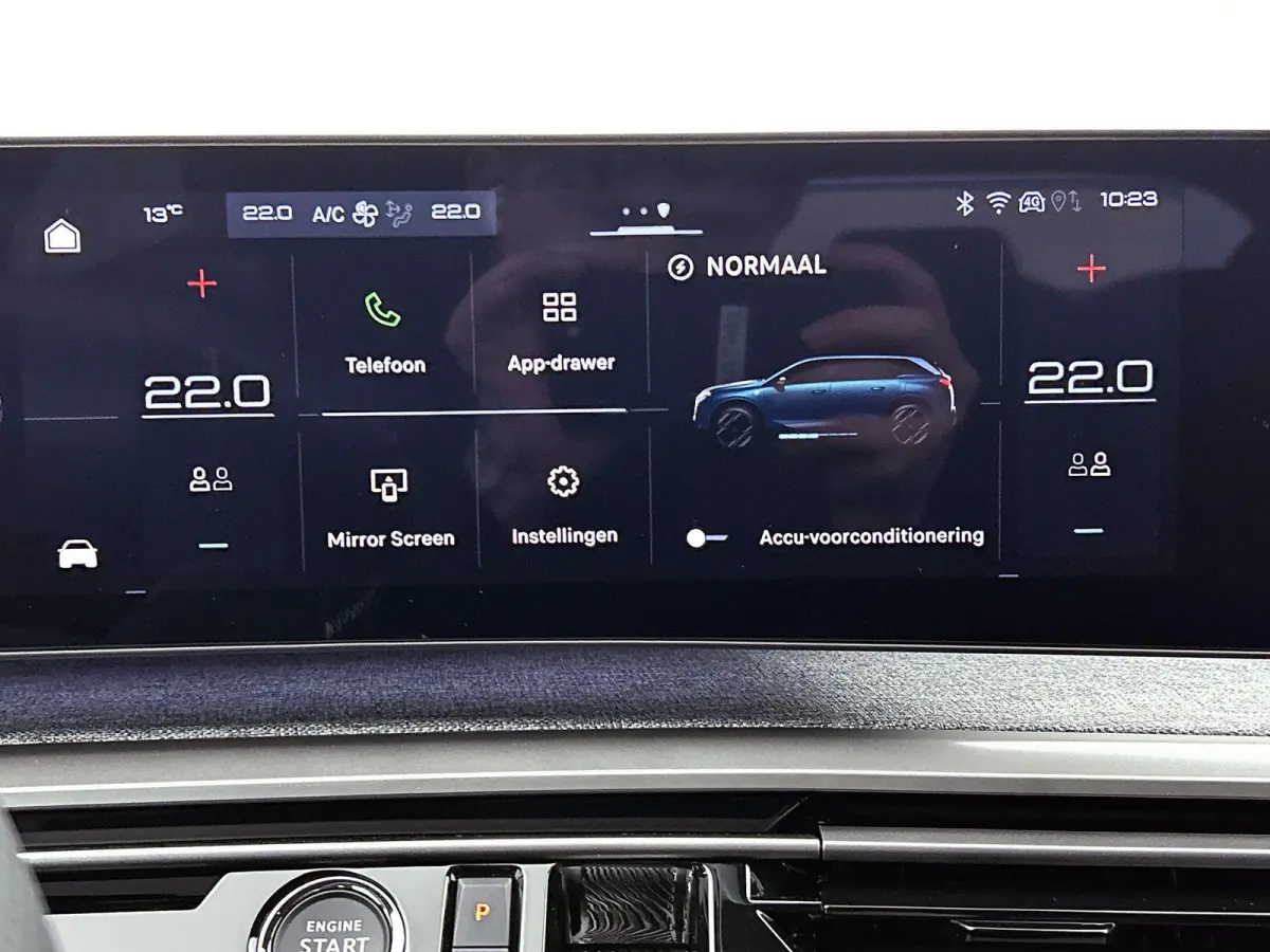 GT Avantage 73 kWh 210pk Automaat | 8 JAAR GARANTIE | Trekhaak | 360 Camera | Elektrische Achterklep | Alcantara Bekleding | Navigatie | Climate Control | Adaptieve Cruise Control | Full-LED