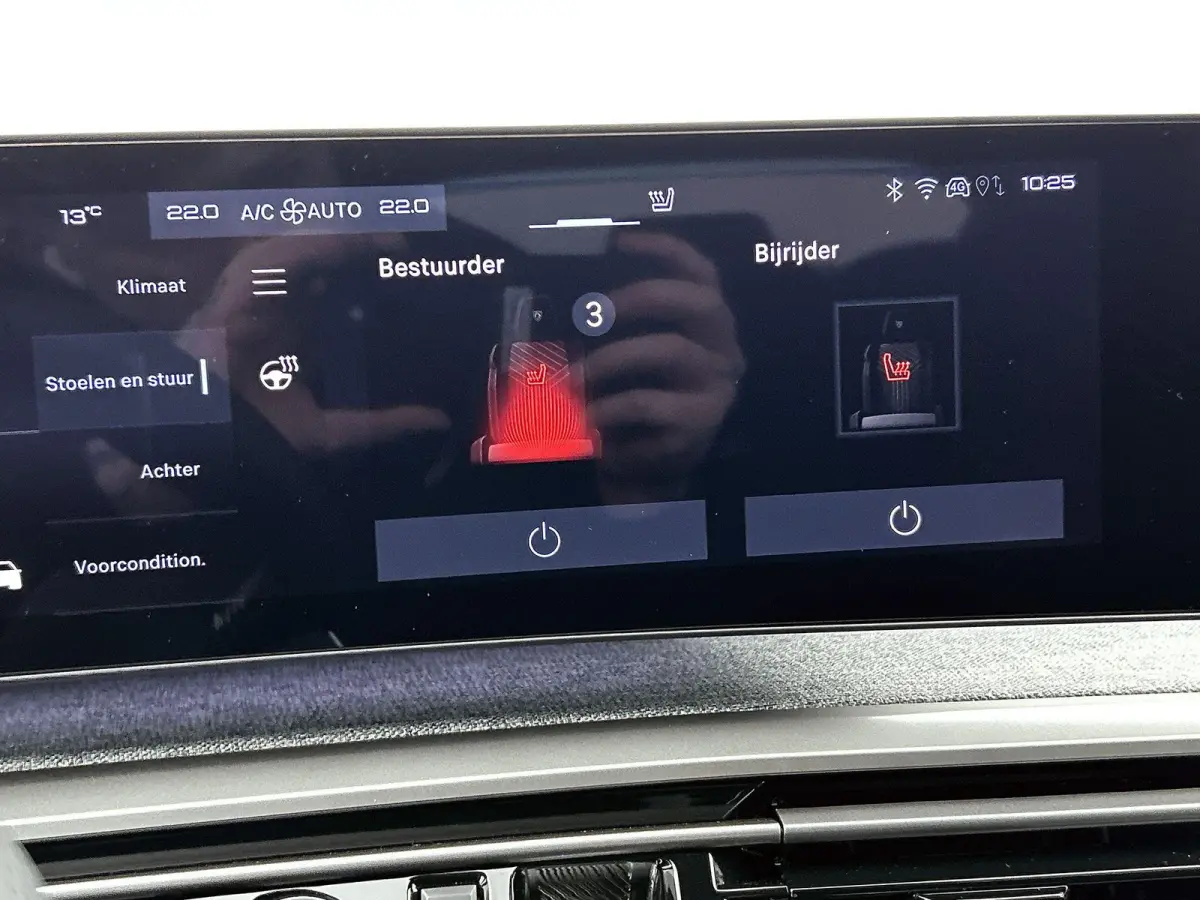 GT Avantage 73 kWh 210pk Automaat | 8 JAAR GARANTIE | Trekhaak | 360 Camera | Elektrische Achterklep | Alcantara Bekleding | Navigatie | Climate Control | Adaptieve Cruise Control | Full-LED