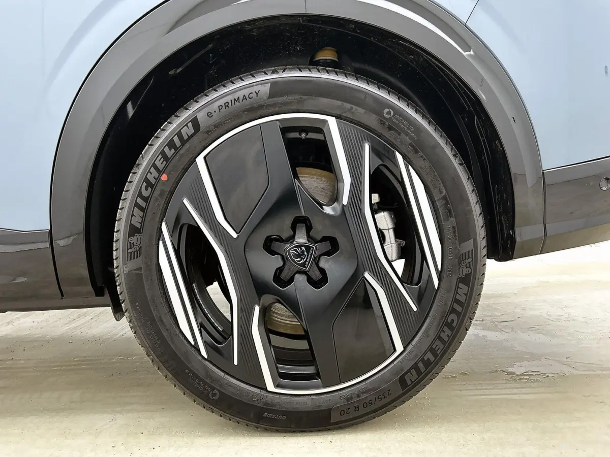 GT Avantage 73 kWh 210pk Automaat | 8 JAAR GARANTIE | Trekhaak | 360 Camera | Elektrische Achterklep | Alcantara Bekleding | Navigatie | Climate Control | Adaptieve Cruise Control | Full-LED