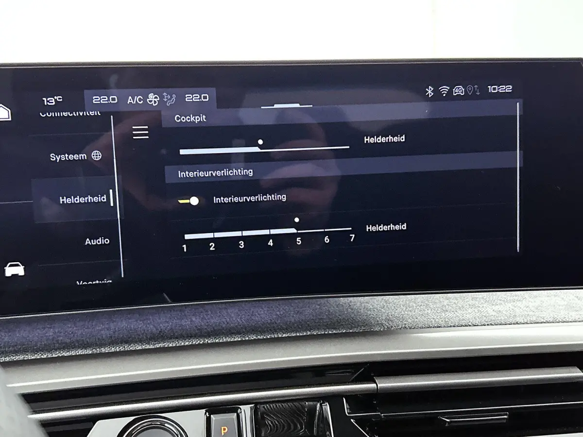 GT Avantage 73 kWh 210pk Automaat | 8 JAAR GARANTIE | Trekhaak | 360 Camera | Elektrische Achterklep | Alcantara Bekleding | Navigatie | Climate Control | Adaptieve Cruise Control | Full-LED
