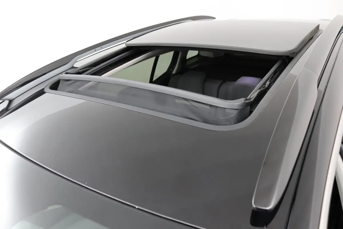 1.2*130PK*CARPLAY*PANO*ECC*CAM*NAVI*ACC*