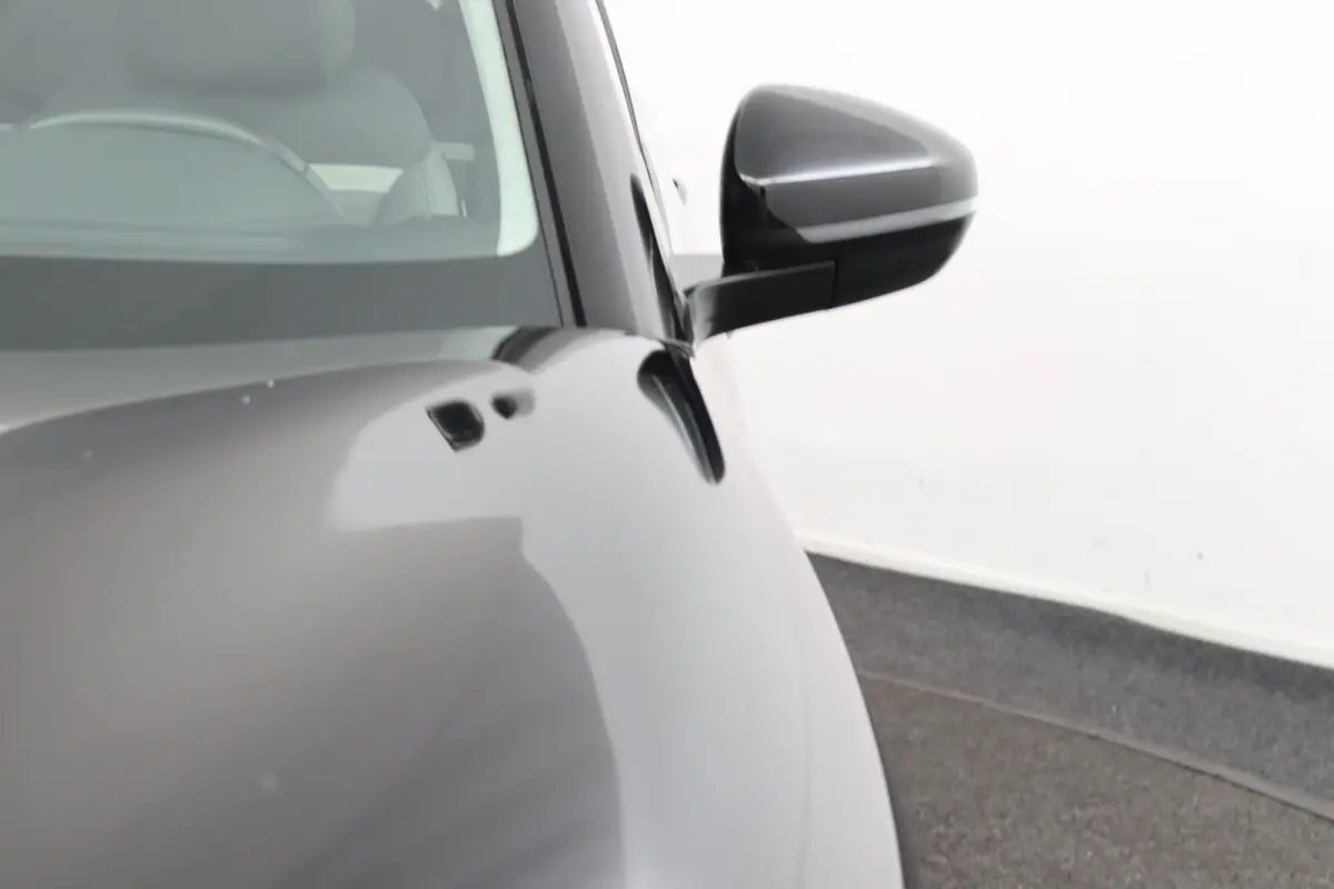 1.2*130PK*CARPLAY*PANO*ECC*CAM*NAVI*ACC*