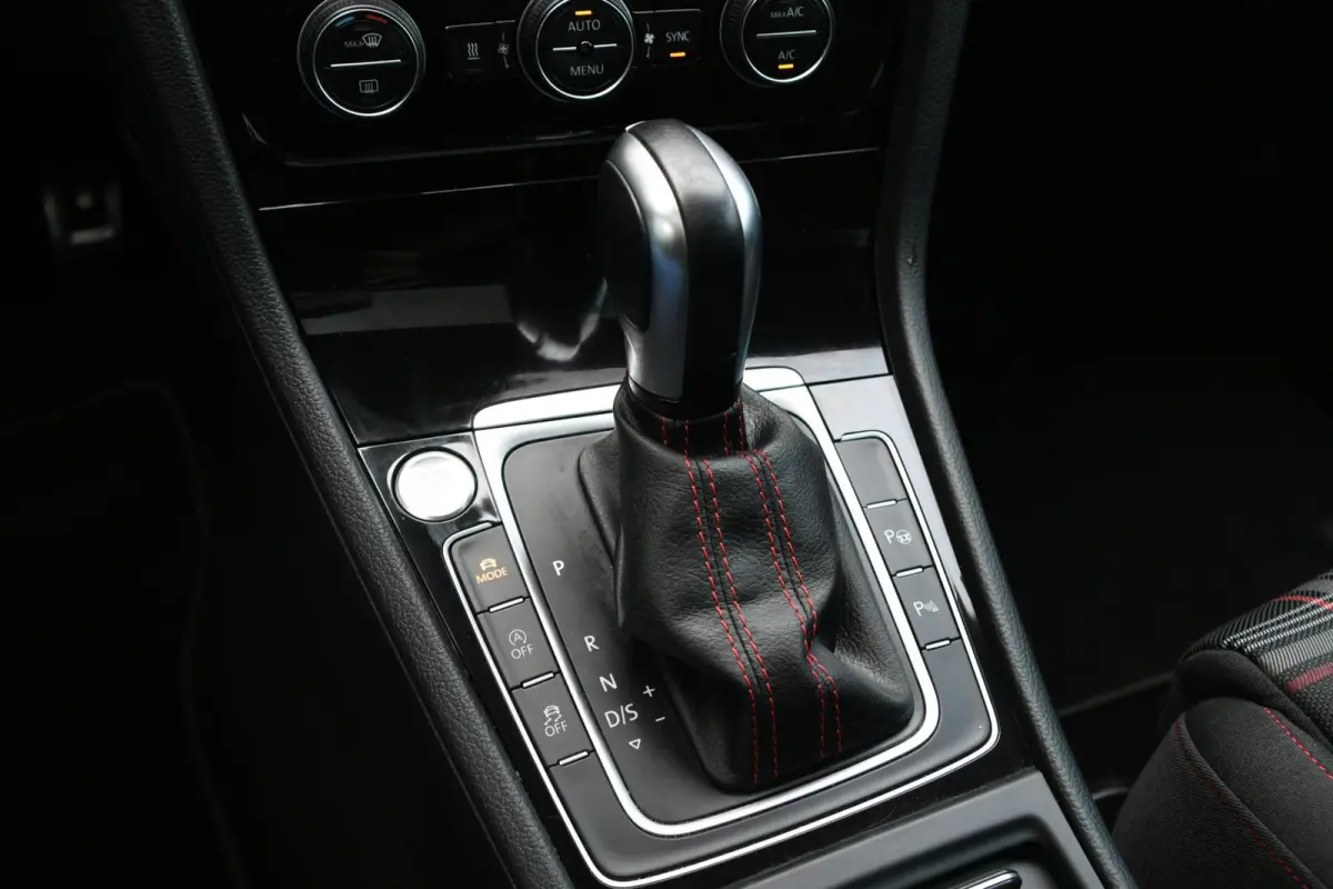 2.0 TSI GTI Performance PANO | LED | CARPLAY