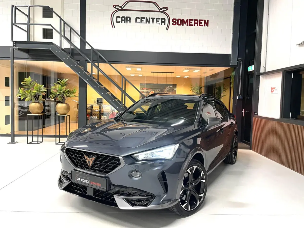 1.4 e-Hybrid VZ 245 PK/ Camera/ CarPlay/ 19''LMV/ Matrix LED