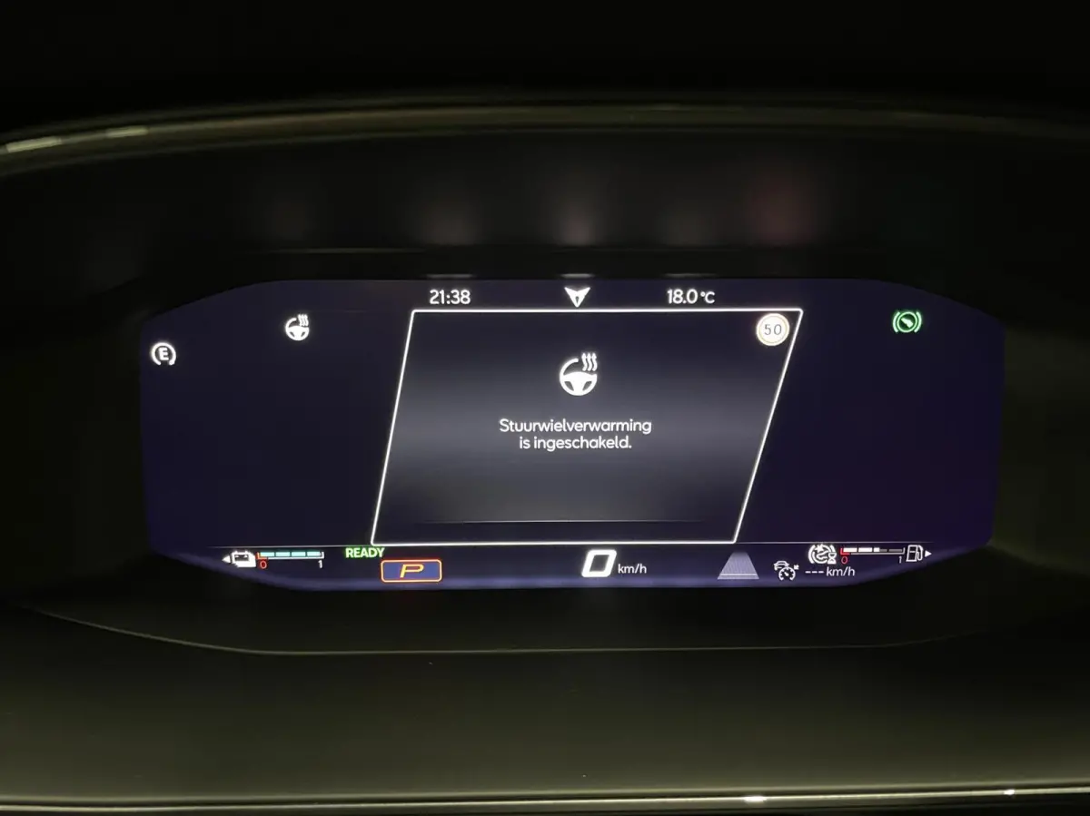 1.4 e-Hybrid VZ 245 PK/ Camera/ CarPlay/ 19''LMV/ Matrix LED