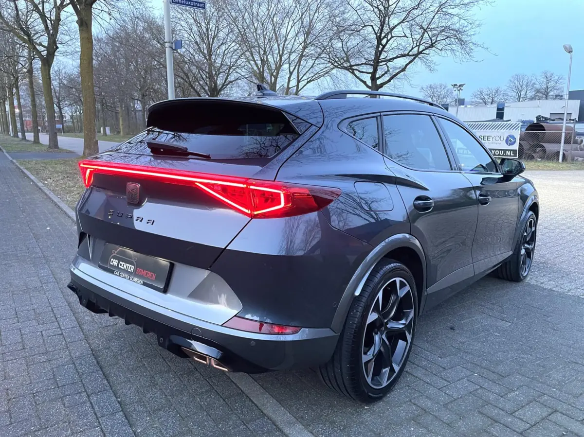 1.4 e-Hybrid VZ 245 PK/ Camera/ CarPlay/ 19''LMV/ Matrix LED