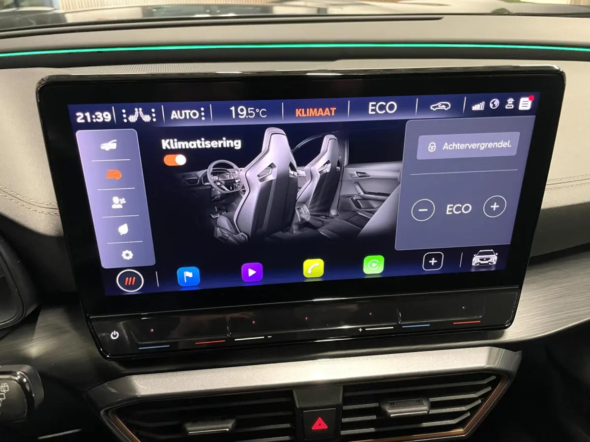 1.4 e-Hybrid VZ 245 PK/ Camera/ CarPlay/ 19''LMV/ Matrix LED