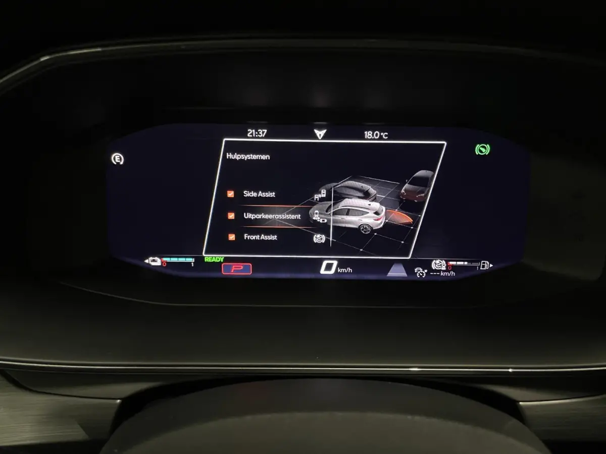 1.4 e-Hybrid VZ 245 PK/ Camera/ CarPlay/ 19''LMV/ Matrix LED