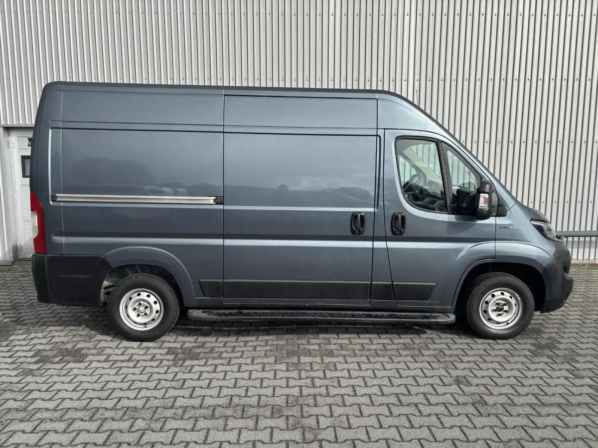 30 2.3 MJ L2H2*3PERS*ECC*CRUISE*NAVI*CAMERA*HAAK*