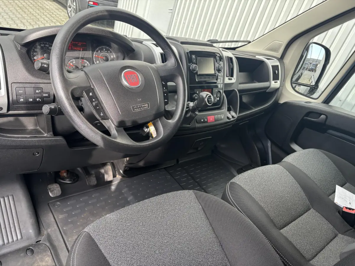 30 2.3 MJ L2H2*3PERS*ECC*CRUISE*NAVI*CAMERA*HAAK*