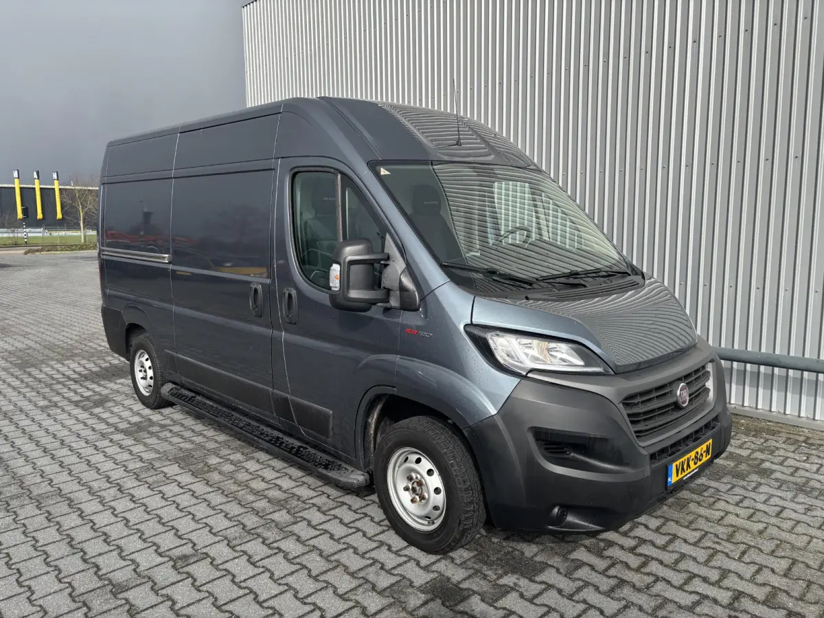 30 2.3 MJ L2H2*3PERS*ECC*CRUISE*NAVI*CAMERA*HAAK*