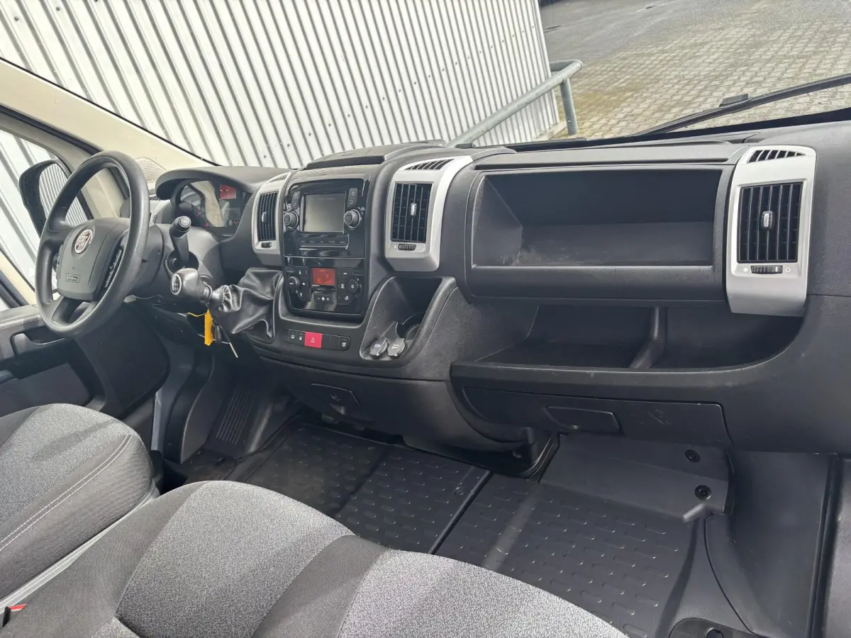 30 2.3 MJ L2H2*3PERS*ECC*CRUISE*NAVI*CAMERA*HAAK*