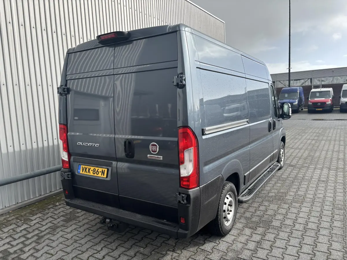 30 2.3 MJ L2H2*3PERS*ECC*CRUISE*NAVI*CAMERA*HAAK*