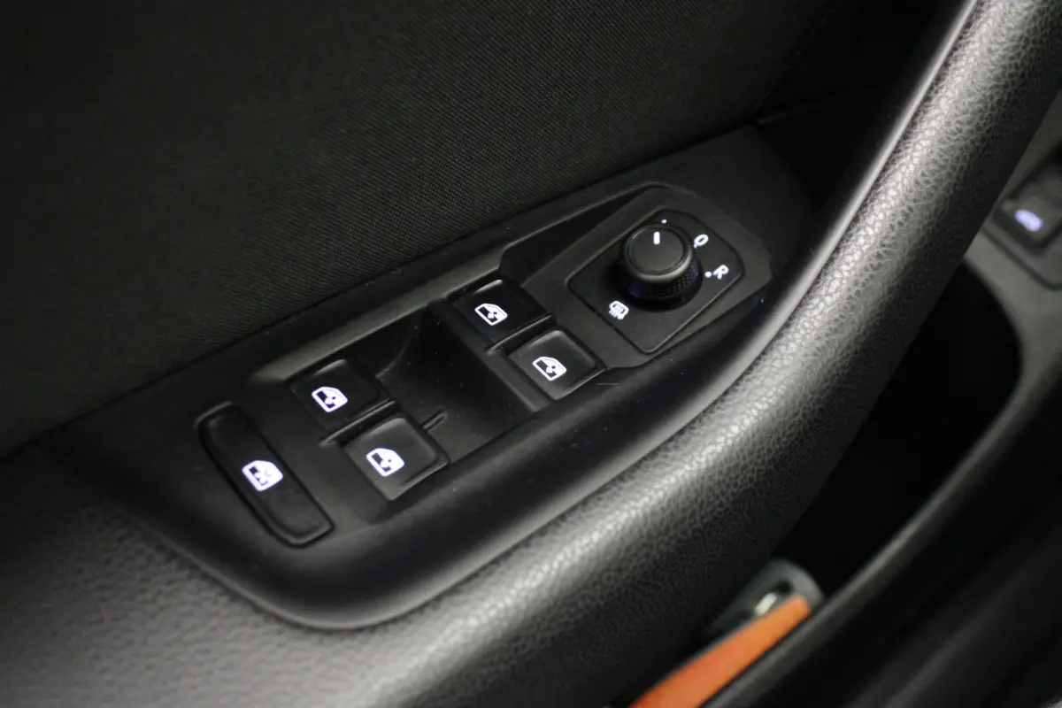 1.4 TSI ACT Business Edition |Camera|Navi|