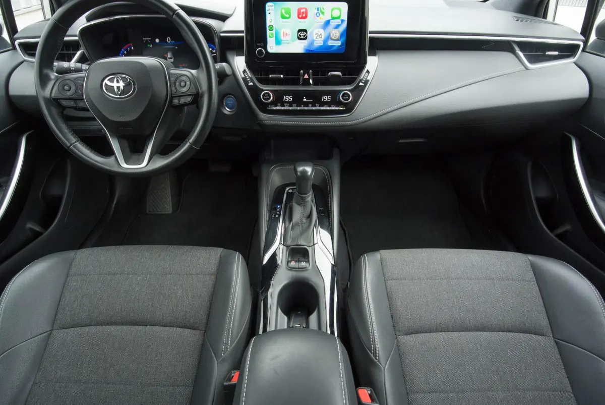 2.0 Hybrid Dynamic 10 JAAR Garantie