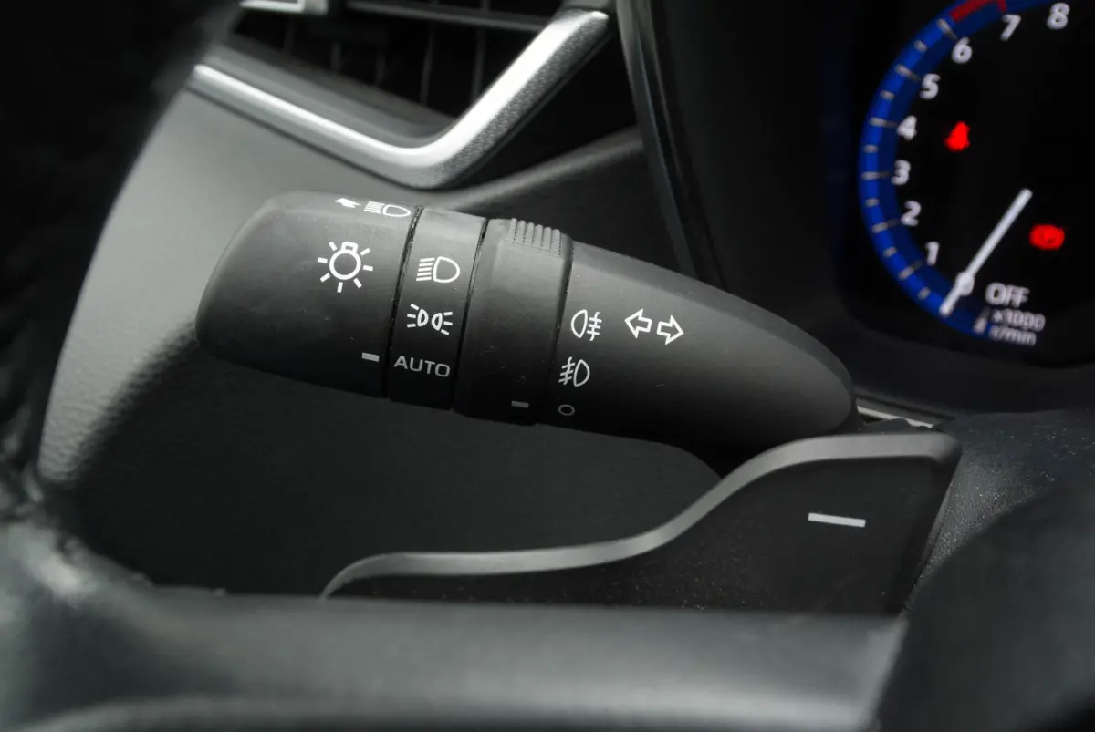 2.0 Hybrid Dynamic 10 JAAR Garantie